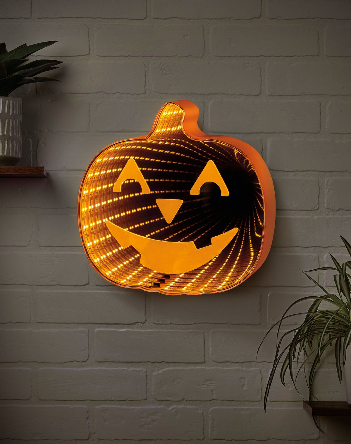 Light-Up Pumpkin Infinity Mirror