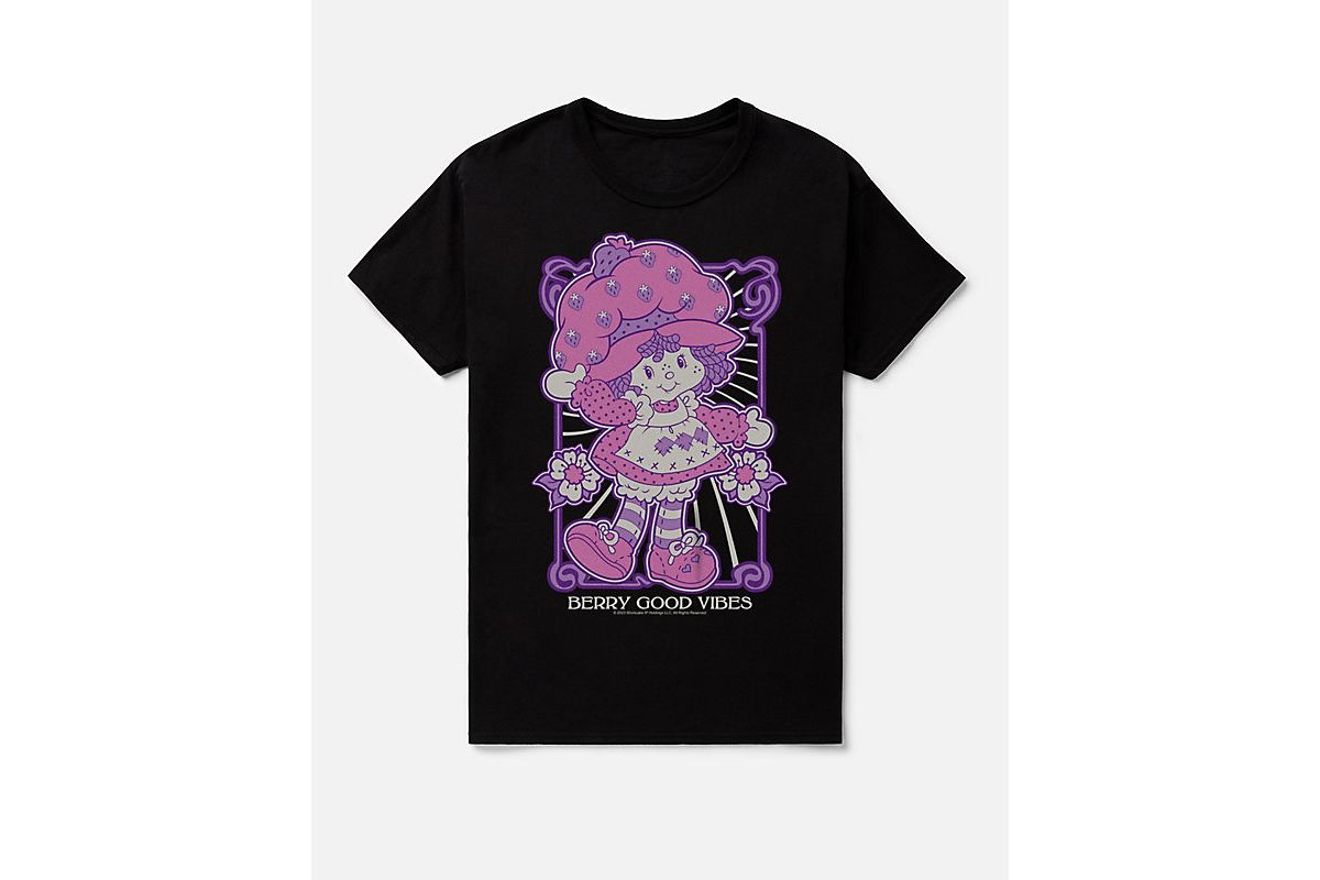 Berry Good Vibes T Shirt - Strawberry Shortcake