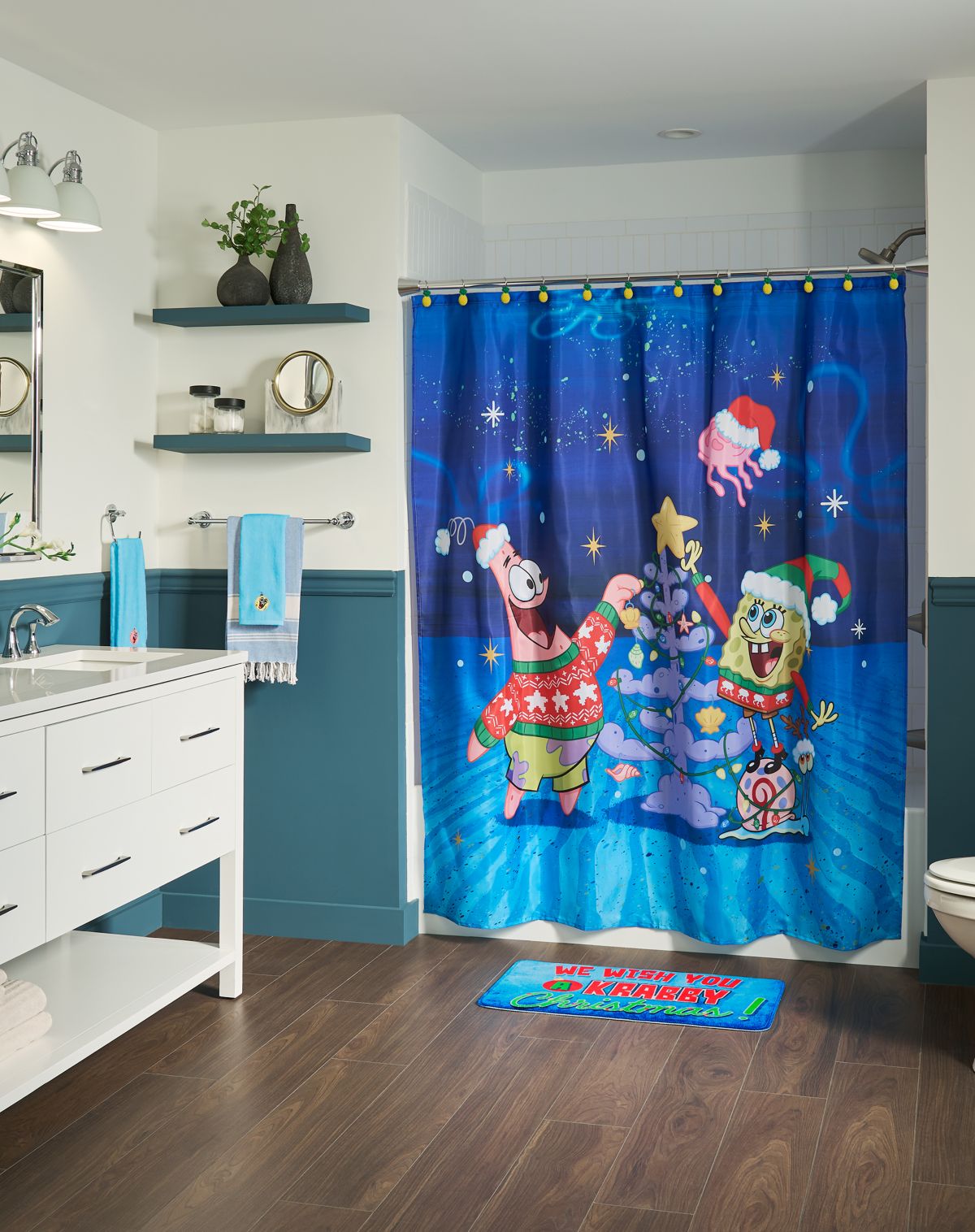 SpongeBob SquarePants Christmas Shower Curtain and Hook Set - 13 Piece