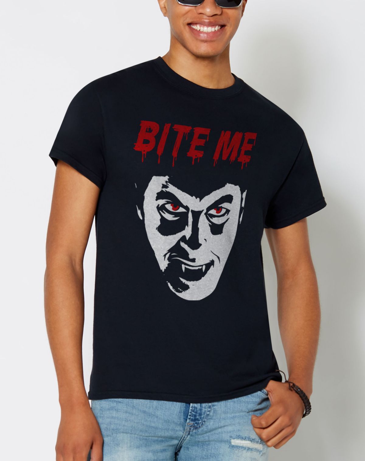 Dracula Bite Me T Shirt - Universal Monsters