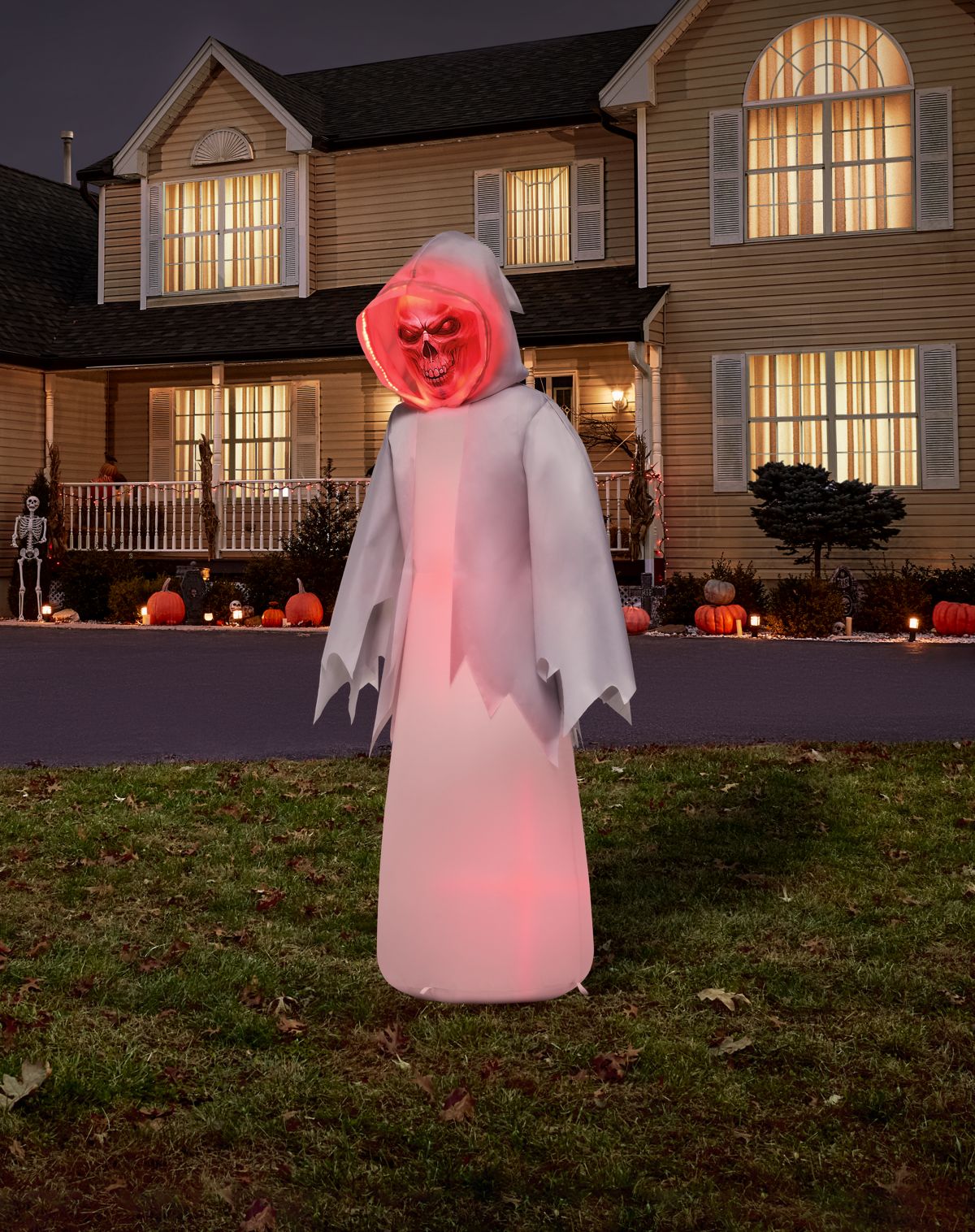 6 Ft Light-Up Dual-Masked Inflatable Decoration